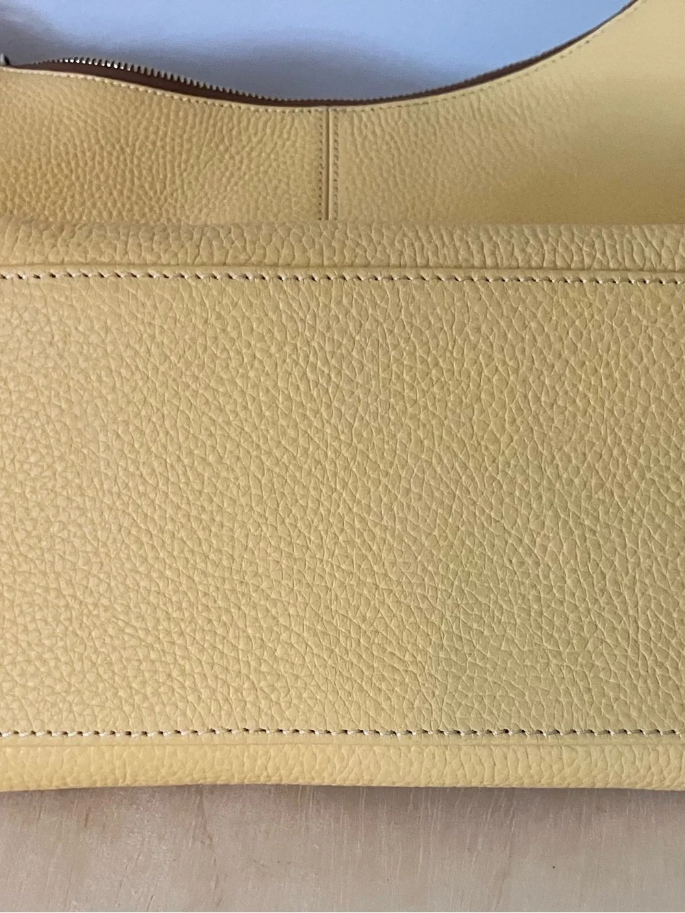 Dooney & Bourke Pebble Grain Sophie Bag in Lemon R080- NEW WITH TAGS